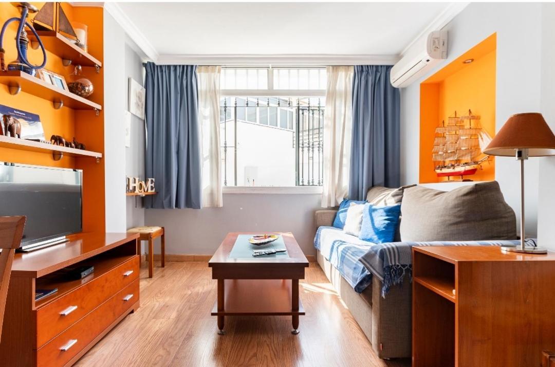 Apartamento Oasis Торремолінос Екстер'єр фото